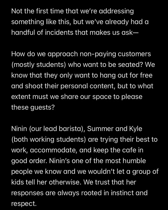Customers Flood A Cafe With 1-Star Reviews Online, Receive Backlash After Owners Respond