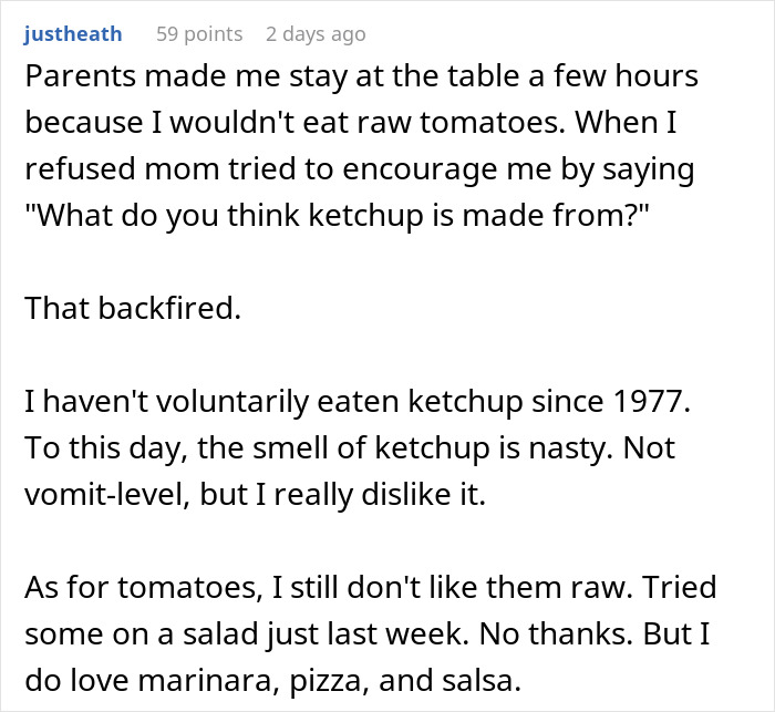 "Just Eat A Few Bites": Girl Forces Herself To Eat Onions At A Friend's House, It Doesn't End Well