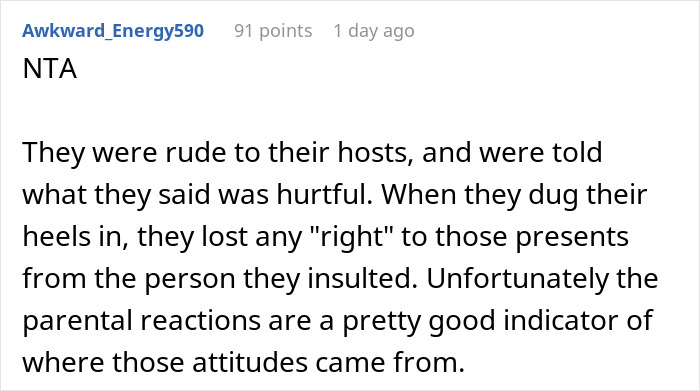 Men Take Back $100-Worth Of Gifts After Overhearing Homophobic Jokes, Family Goes Berserk