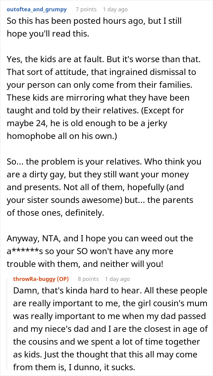 Men Take Back $100-Worth Of Gifts After Overhearing Homophobic Jokes, Family Goes Berserk