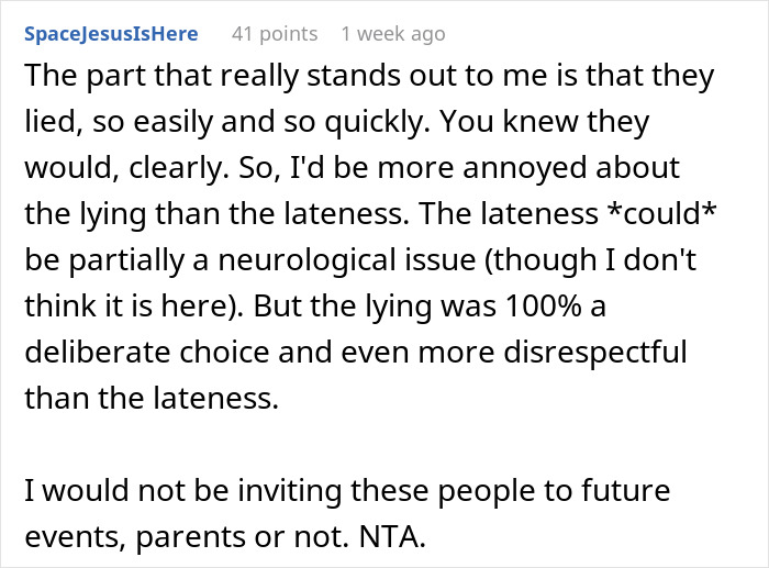 Person Starts Their Wedding On Time, It Offends Their 'Always Late' Parents Who Miss 3/4 Of It