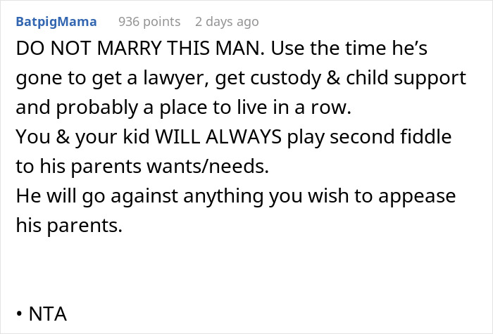 Heavily Pregnant Woman Wonders If She's A Jerk For Asking Her Fianc&eacute; To Spend Christmas With Her