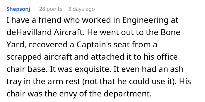 Teacher Makes A DIY Chair From A Car Seat But Principal Replaces It With A Cheap One, Regrets It