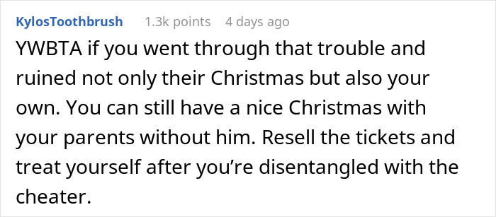 Man Plans To Expose Cheating BF On Christmas While His Whole Family Is Opening Presents Man Plans To Expose Cheating BF On Christmas While His Whole Family Is Opening Presents
