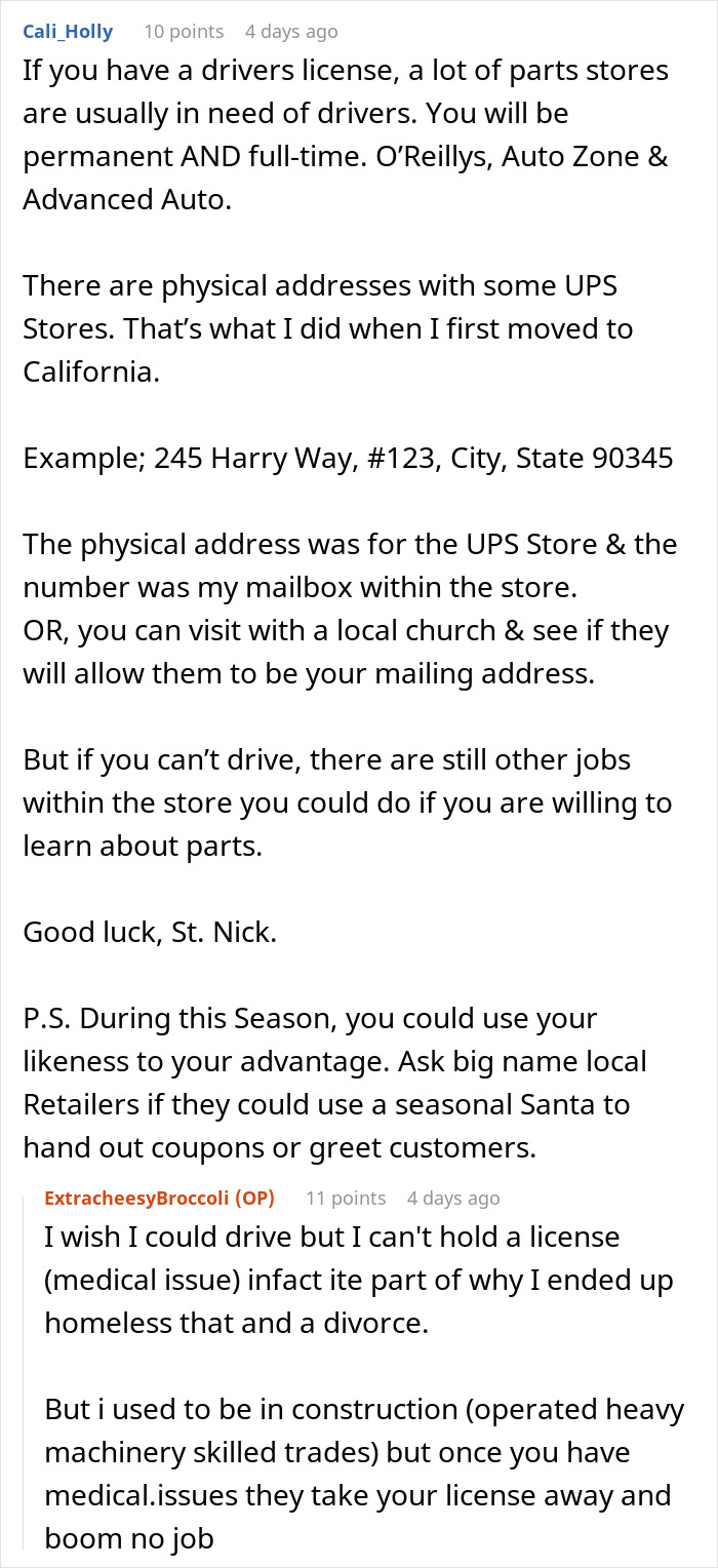 Entitled Mom Demands Guy Leave Library Because He Looks Like Santa