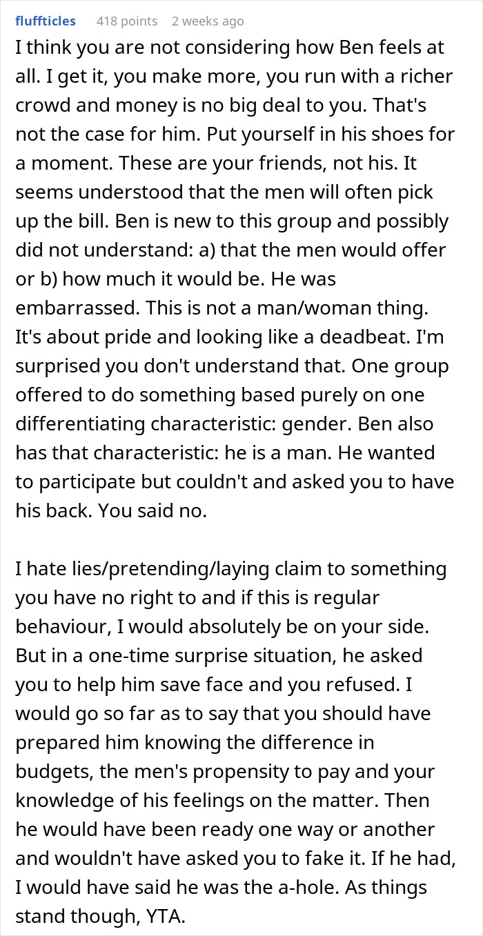 Woman Refuses To Let BF Pretend He Paid For Dinner To 'Save Face', Asks If She Was Wrong Woman Refuses To Let BF Pretend He Paid For Dinner To 'Save Face', Asks If She Was Wrong