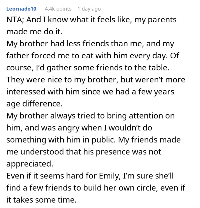 Dad Demands Daughter Invite Friendless Sister To Sit With Her At &ldquo;Popular&rdquo; Table, Mom Intervenes