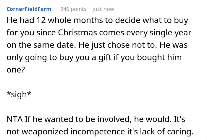 Man Weaponizes His Incompetence By Not Buying His Wife A Christmas Gift, She Plans On Leaving Him