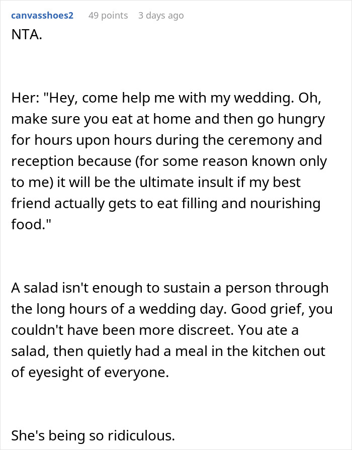 Bride Weeps At Reception As Her Vegetarian Friend Brought Her Own Food When She Wasn’t Catered For Bride Weeps At Reception As Her Vegetarian Friend Brought Her Own Food When She Wasn’t Catered For