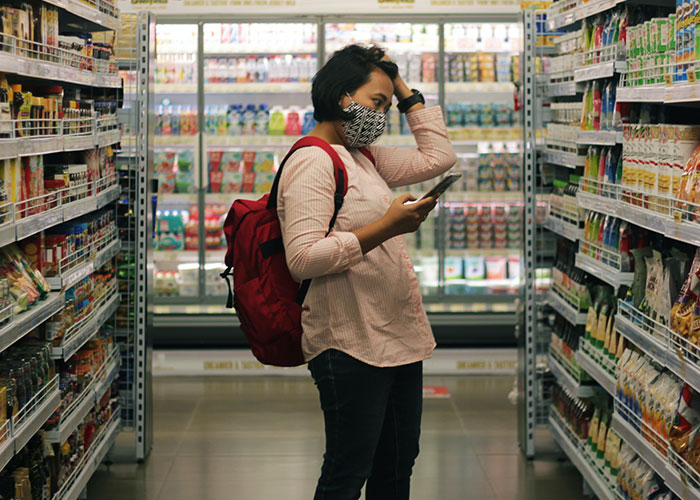 30 Bad Habits That A Shocking Amount Of People Have