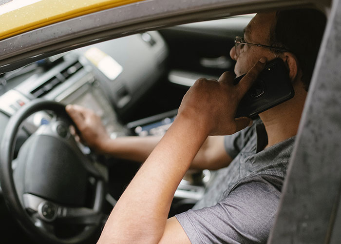 30 Bad Habits That A Shocking Amount Of People Have