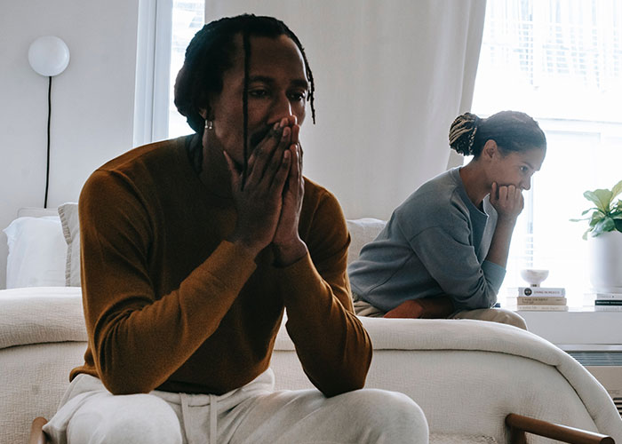 30 Bad Habits That A Shocking Amount Of People Have