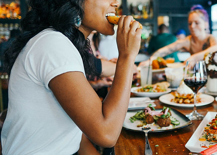 30 Bad Habits That A Shocking Amount Of People Have