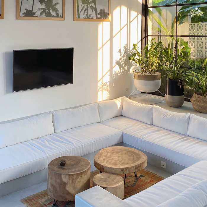 Small and Cozy conversation pit