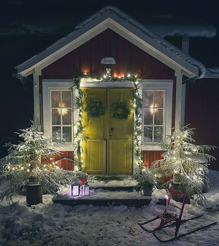 At Least Now It's Christmas At The Entrance