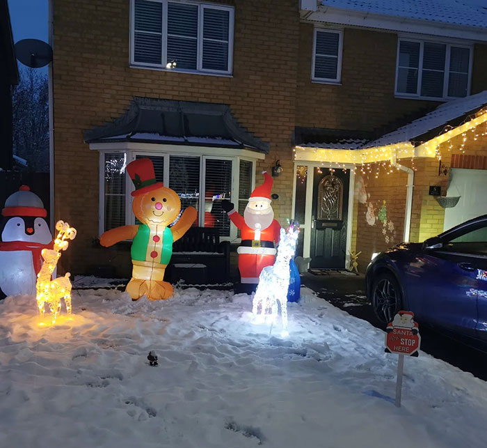 Christmas Decorations Outside Are All Done