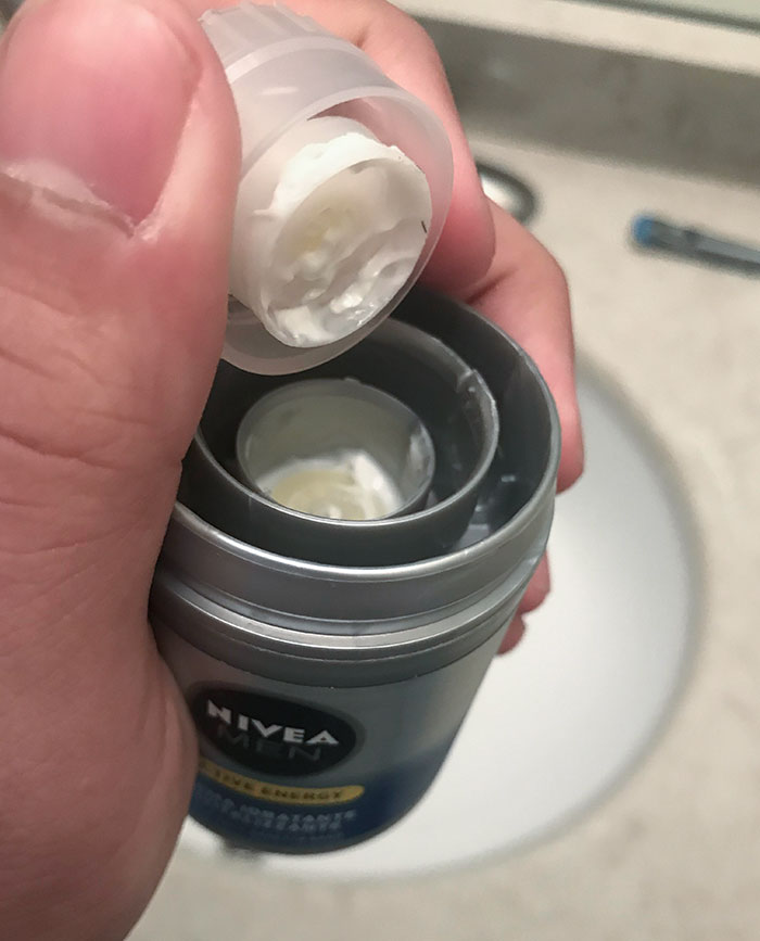 Esta es toda la crema que viene dentro