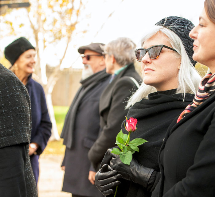 Couple’s Asked Not To Bring Their Baby Along To Another Baby’s Funeral, Woman Insists On Doing So Couple’s Asked Not To Bring Their Baby Along To Another Baby’s Funeral, Woman Insists On Doing So