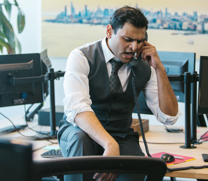 Worker Saves Company By Not Throwing Out New Equipment As Instructed By The Manager Worker Saves Company By Not Throwing Out New Equipment As Instructed By The Manager