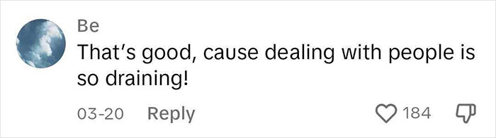 Woman Is Surprised Domino&rsquo;s Cashiers Earn $18/Hour, Realizes How Overworked And Underpaid She Is