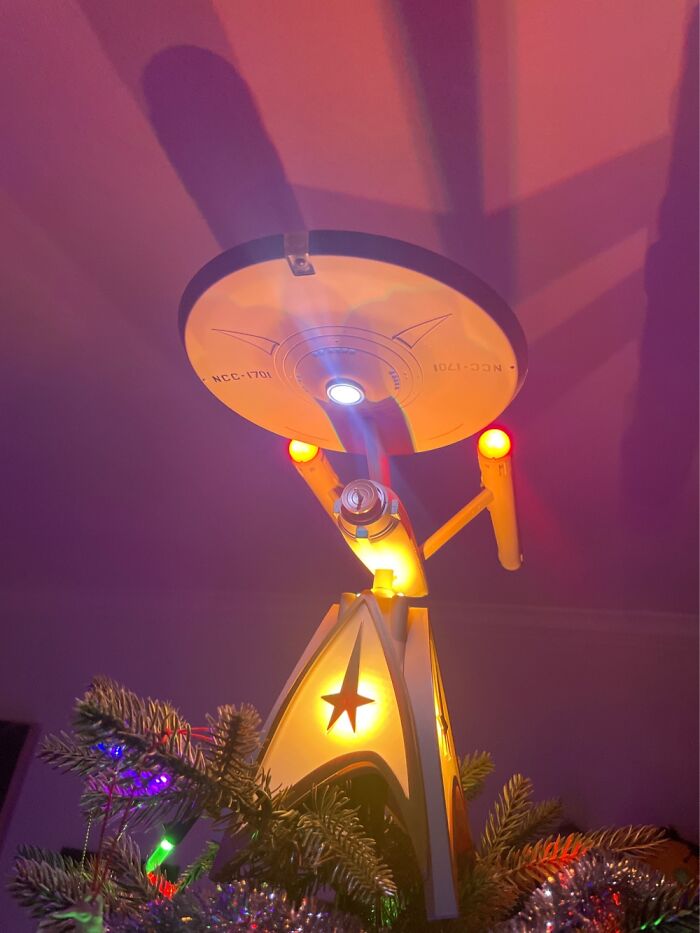 Star Trek Uss Enterprise (Ncc-1701) Tree Topper