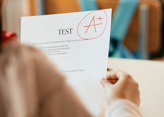 "With 5 Minutes Left, I Grabbed A New Test": Student Gets Revenge On Cheating Classmates