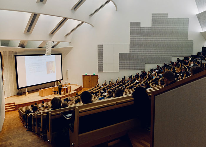 "With 5 Minutes Left, I Grabbed A New Test": Student Gets Revenge On Cheating Classmates