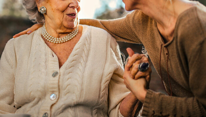 30 People Who Swore To Never Be Like Their Parents Share How It Turned Out