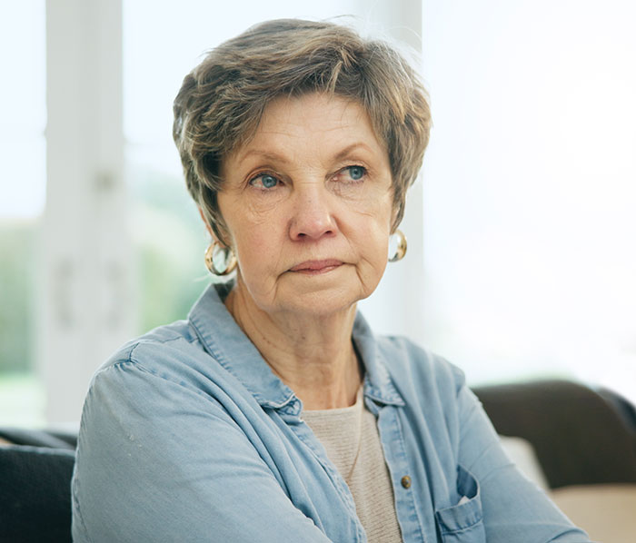 Mom Tells MIL About Her Son's Boundaries Through Texts, She Calls Her A Coward