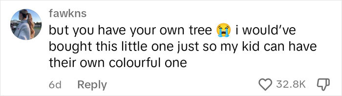 'Beige' Mom Shares She Repainted Her Toddler's Christmas Tree, Gets Roasted In The Comments