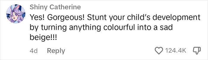 'Beige' Mom Shares She Repainted Her Toddler's Christmas Tree, Gets Roasted In The Comments