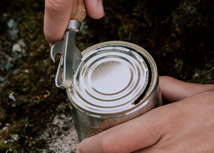 50 “Obsolete” Bits Of Technology People Refuse To Stop Using