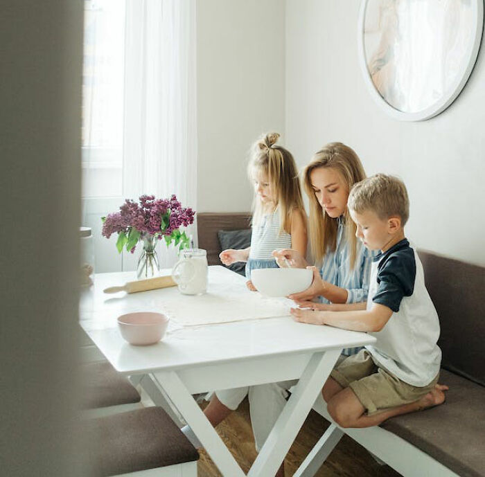 “Told My Son That I Was Allergic To Whining”: 40 Parents Reveal Their Best Parenting Hacks