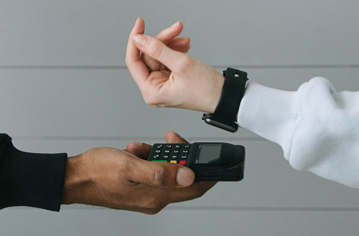 50 “Obsolete” Bits Of Technology People Refuse To Stop Using