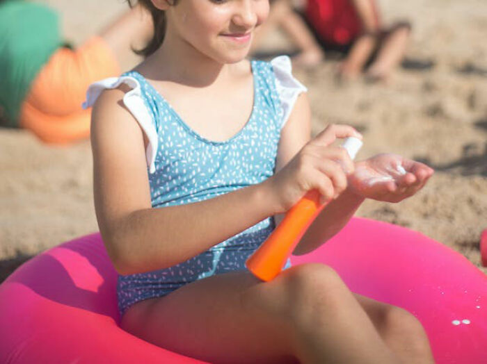 “Told My Son That I Was Allergic To Whining”: 40 Parents Reveal Their Best Parenting Hacks