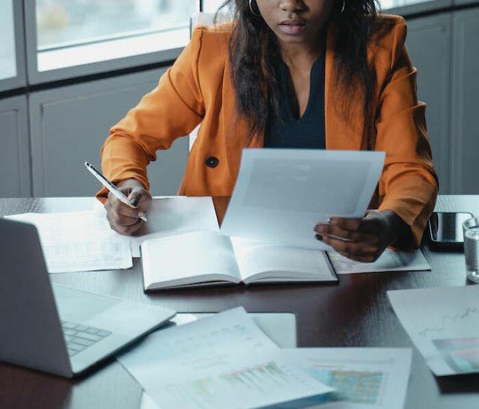 40 People Who Interacted With Very Rich People Reveal The Weirdest Things They’ve Seen