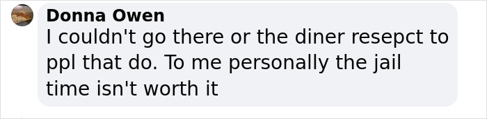 “We Got What We Paid For”: Man Spends The Night At Karen’s Hotel, Is Given Styrofoam Pillows “We Got What We Paid For”: Man Spends The Night At Karen’s Hotel, Is Given Styrofoam Pillows