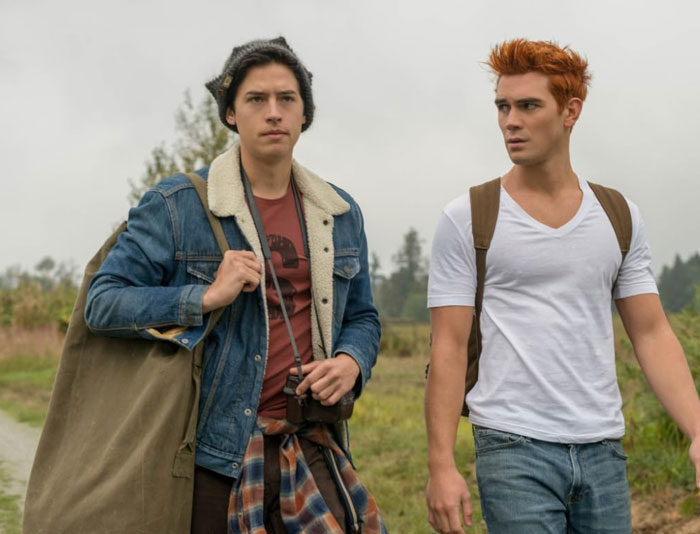 35 People Share A TV Show That Started Out Promising "But Turned Out To Be Garbage"