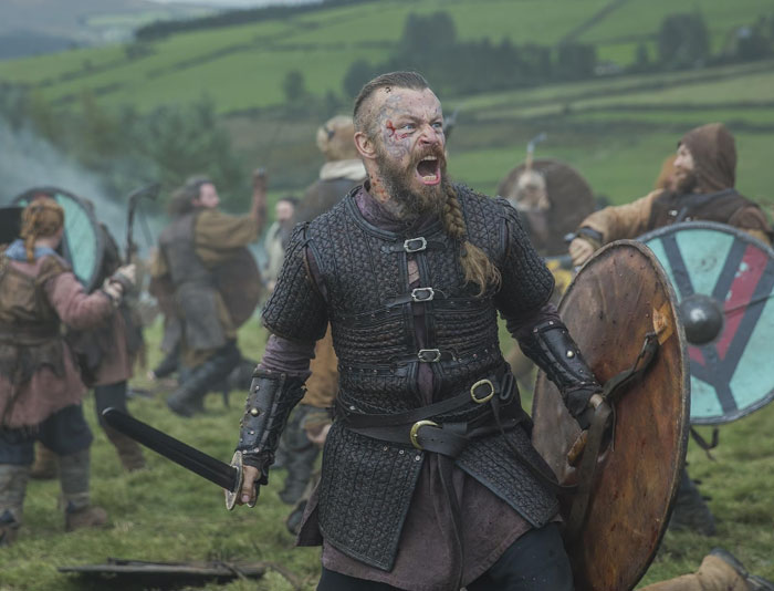 35 People Share A TV Show That Started Out Promising "But Turned Out To Be Garbage"