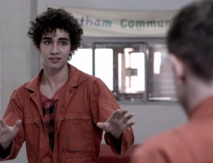 35 People Share A TV Show That Started Out Promising "But Turned Out To Be Garbage"