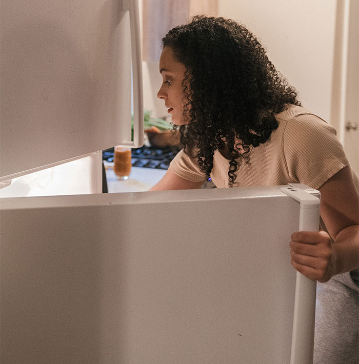 &ldquo;She Looked Utterly Disgusted&rdquo;: Thieving Roommate Learns Her Lesson