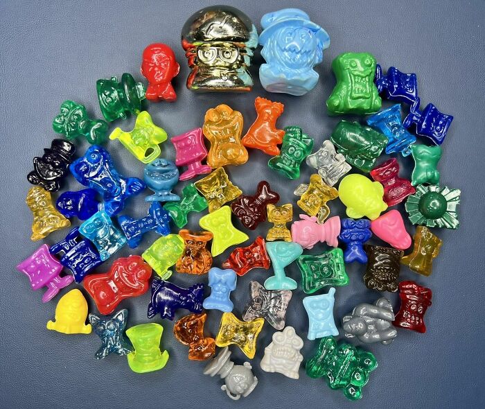 “Skip-It AKA Ankle Shatterers”: 30 Things From Childhood That You Probably Can’t Find Today