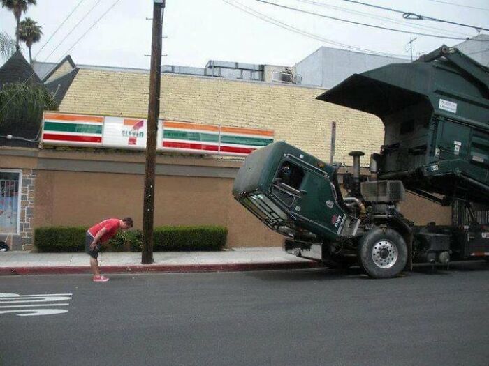 Strange-Weird-Cursed-Images