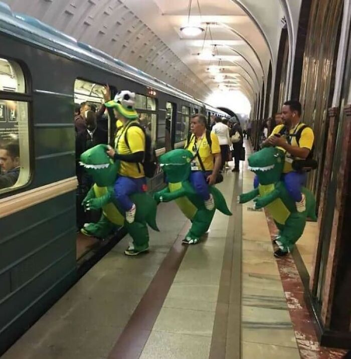 Subway-Creatures-Funny-Pics