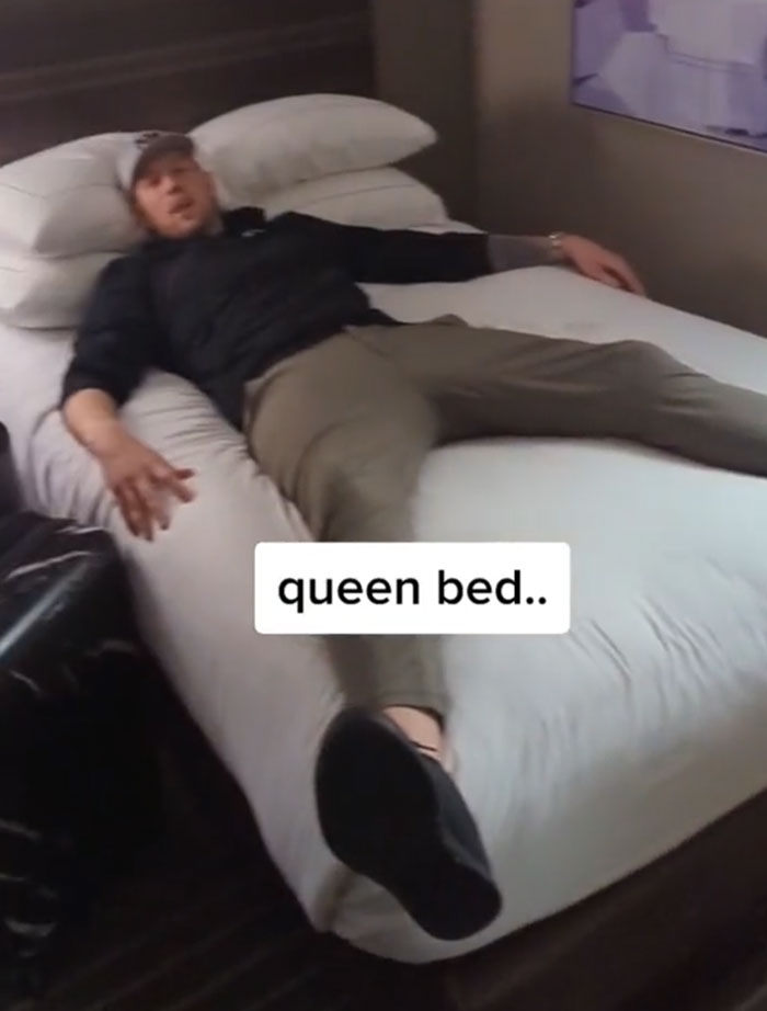 This TikToker Shares What Life Looks Like When You're 7’1” Tall And People Are Here For It This TikToker Shares What Life Looks Like When You're 7’1” Tall And People Are Here For It