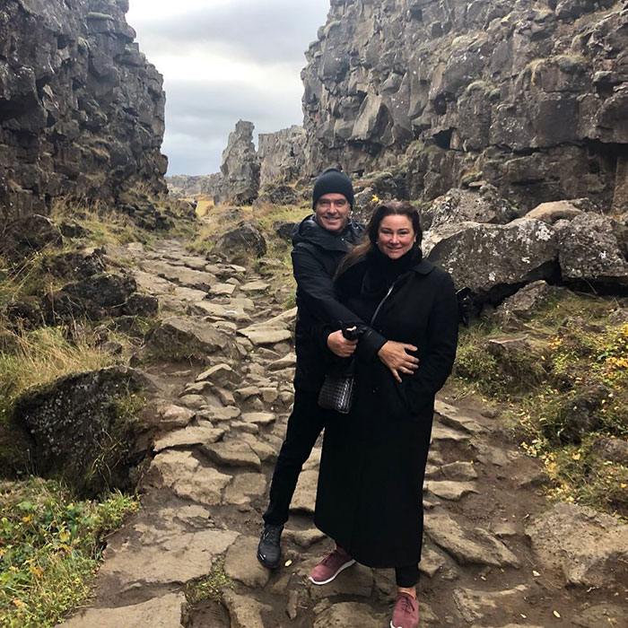 Anonymous Troll&rsquo;s Viral Post Body-Shaming Pierce Brosnan's Wife Completely Backfires