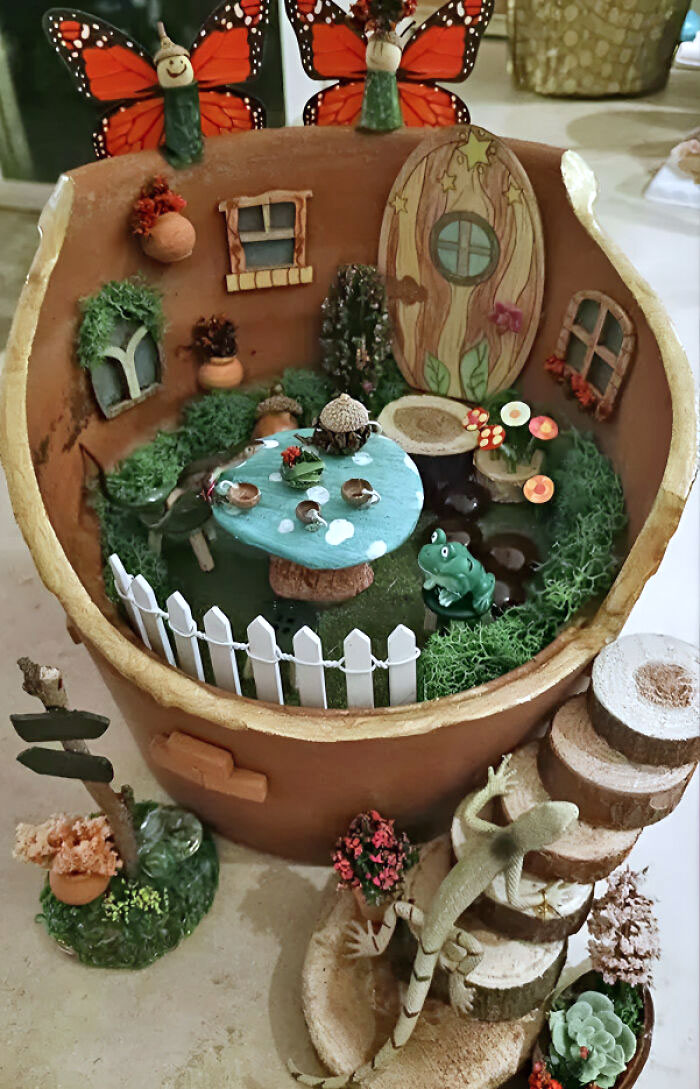 My Son's Girlfriend Bonded With My Mom Over Their Love For Frogs And Lizards And Made Her A Fairy Garden For Christmas. They Are All Wearing Friendship Bracelets