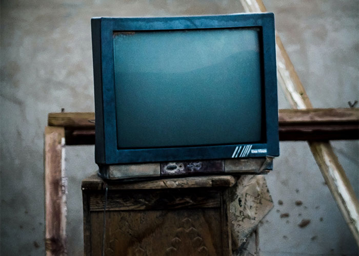 “Did That Really Just Happen?”: 35 Scandalous Workplace Christmas Parties That Are Hard To Forget