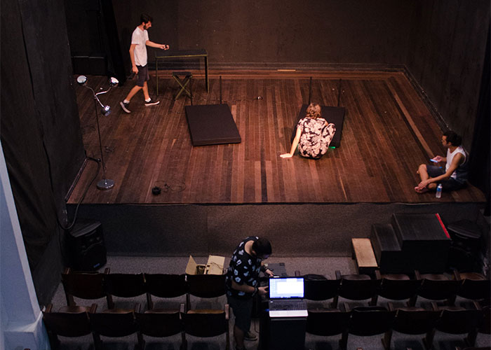 “Did That Really Just Happen?”: 35 Scandalous Workplace Christmas Parties That Are Hard To Forget