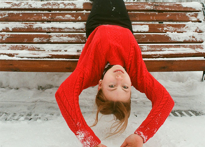 “Did That Really Just Happen?”: 35 Scandalous Workplace Christmas Parties That Are Hard To Forget